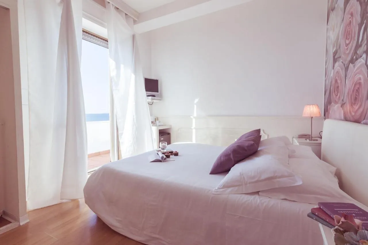 Piccolo Mondo Hotel Follonica